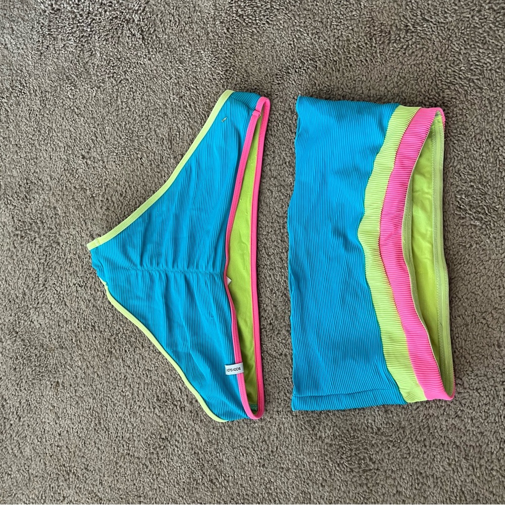 Body Glove Bando Bikini - Picture 2 of 2